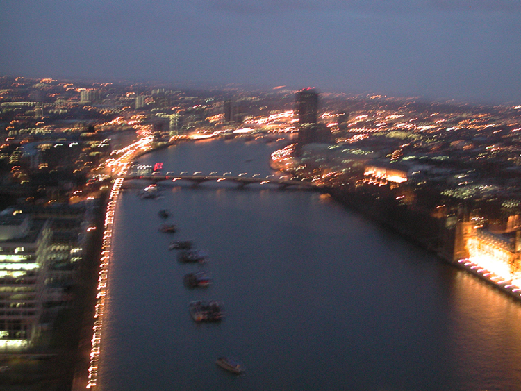 Aerial London 2.jpg 463.1K